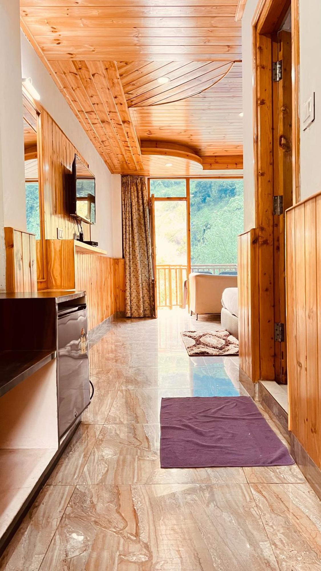 Himalayan Hill Queen Resort, Manali M98160-43400 Ngoại thất bức ảnh