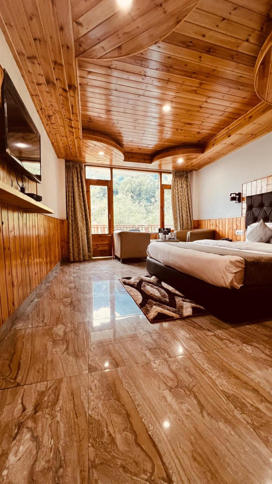 Himalayan Hill Queen Resort, Manali M98160-43400 Ngoại thất bức ảnh