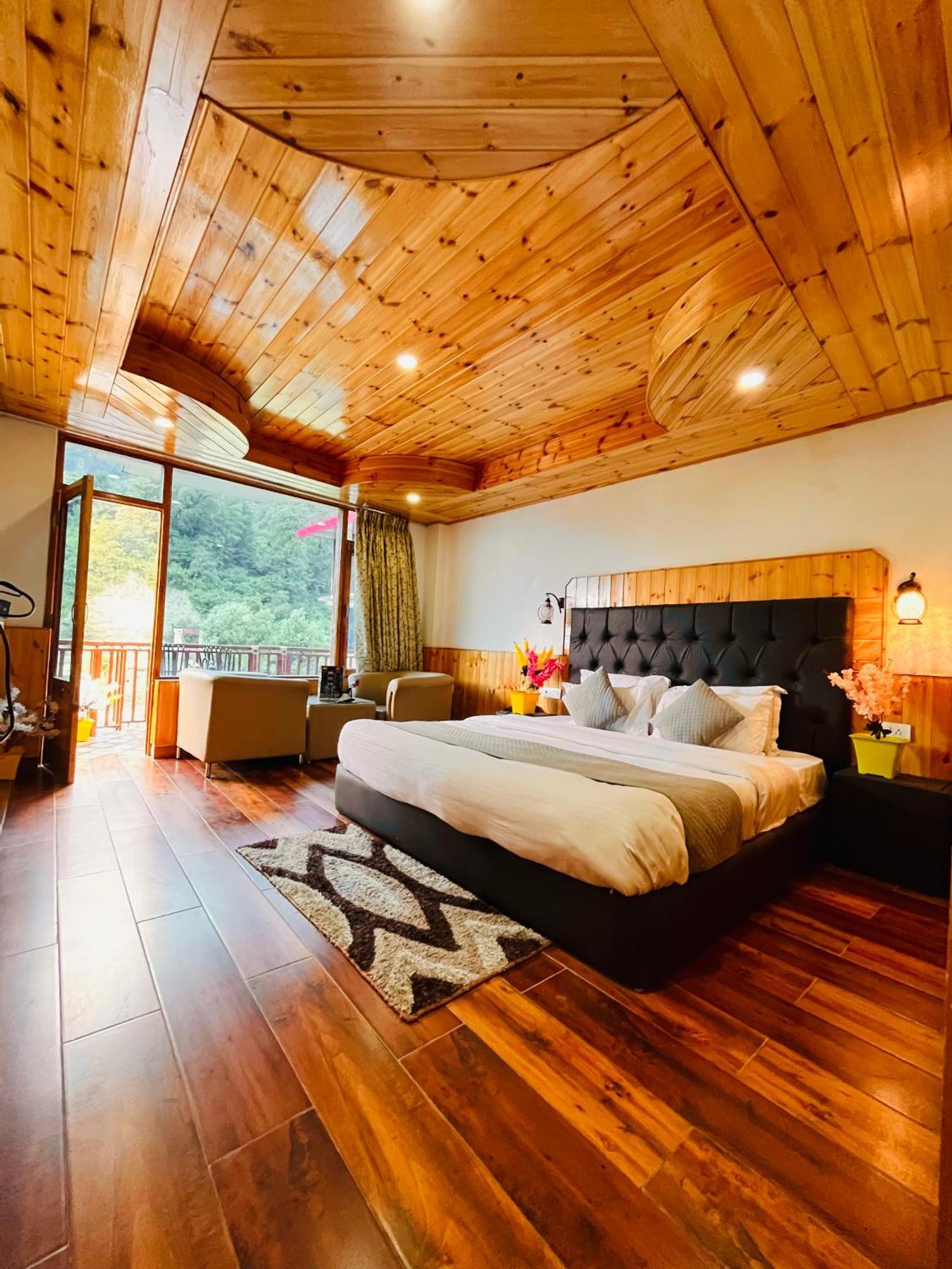 Himalayan Hill Queen Resort, Manali M98160-43400 Ngoại thất bức ảnh