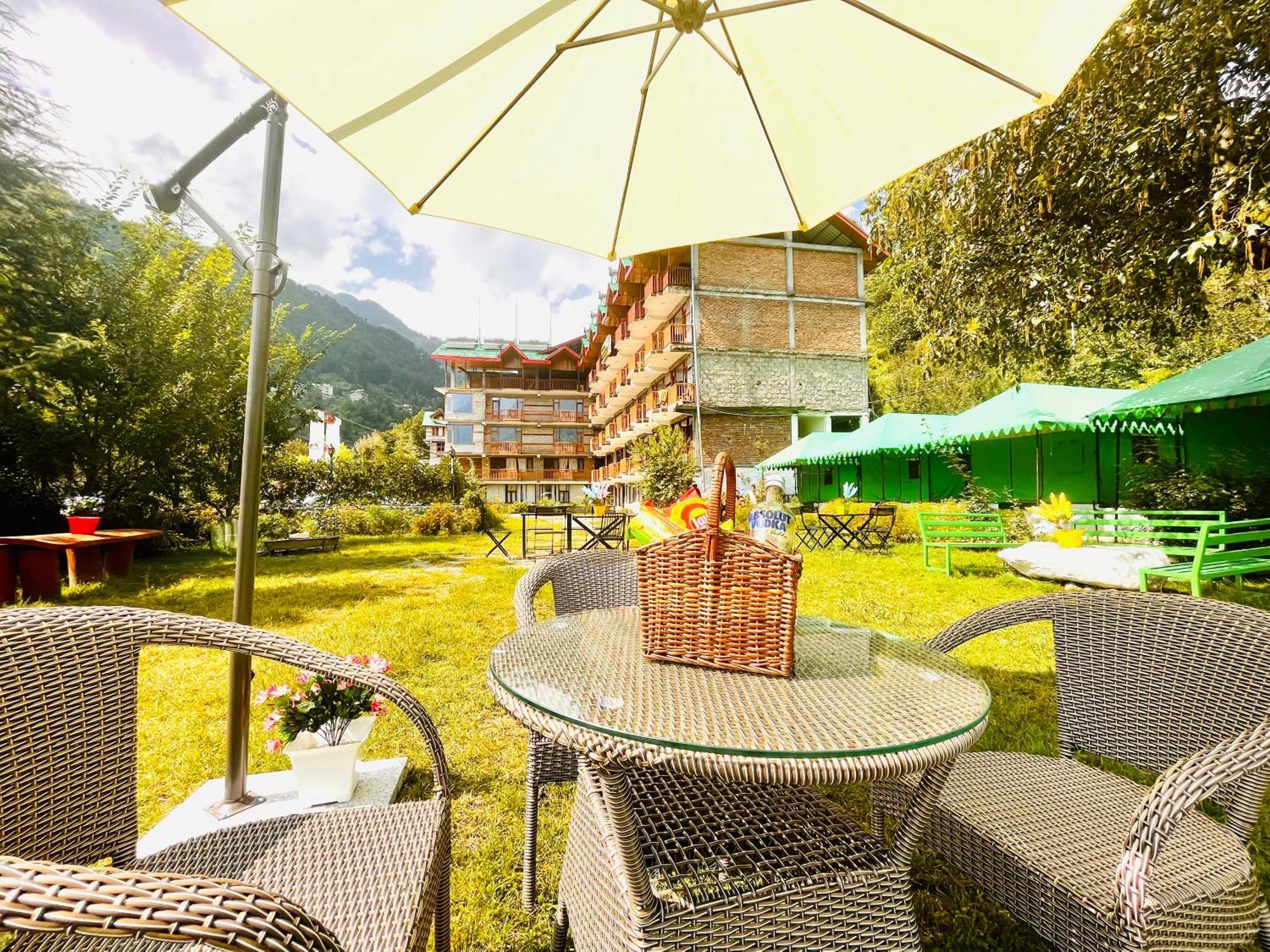 Himalayan Hill Queen Resort, Manali M98160-43400 Ngoại thất bức ảnh