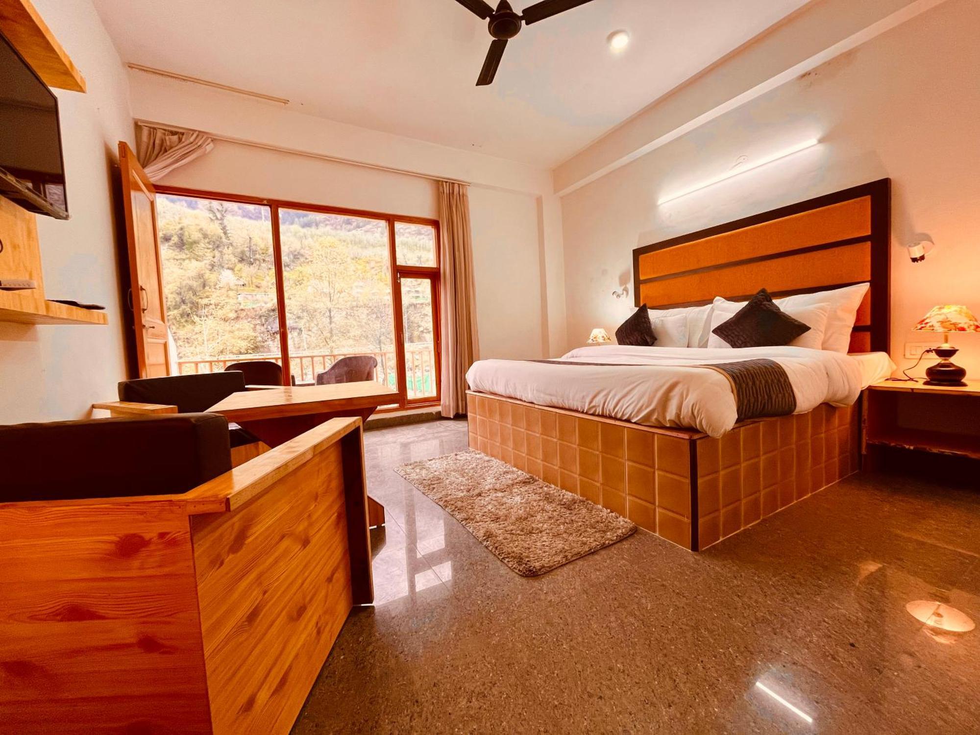 Himalayan Hill Queen Resort, Manali M98160-43400 Ngoại thất bức ảnh