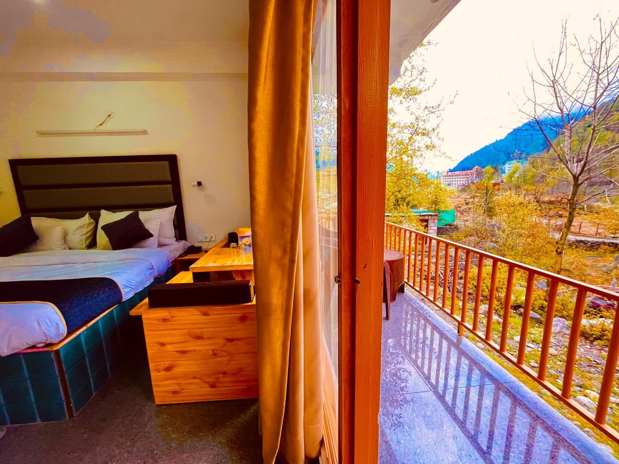 Himalayan Hill Queen Resort, Manali M98160-43400 Ngoại thất bức ảnh